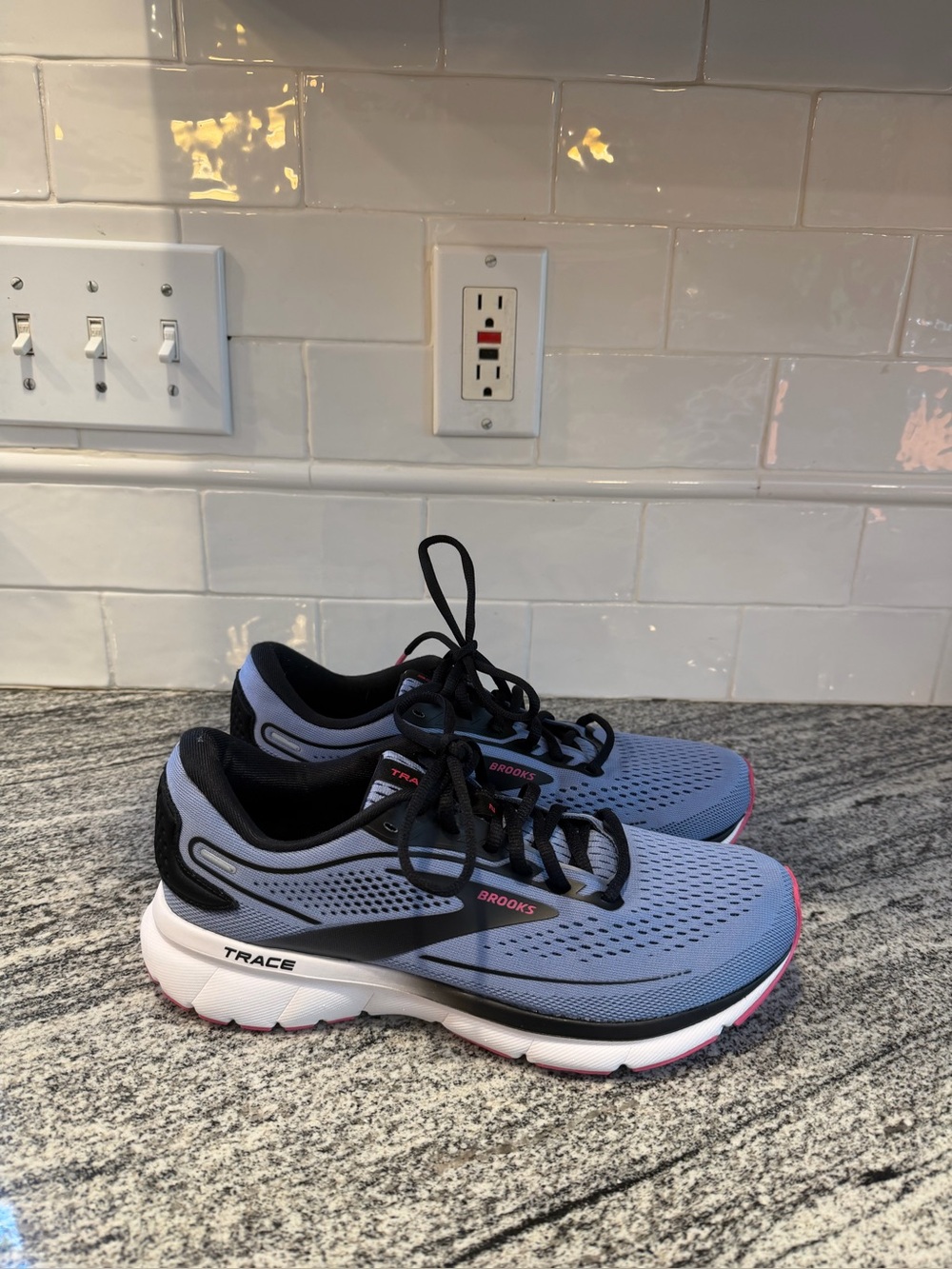 Women’s Brooks Trace 2 Size 9.5